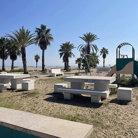 Apart Port Arenal Con Terraza Y Piscina Буриана Екстериор снимка